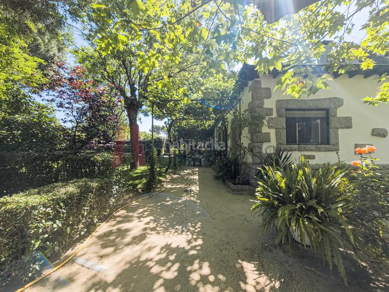 Foto e5714de3-47a4-4937-94d6-a75639317df2. Chalet  rustico en venta en Valdemorillo pueblo Valdemorillo