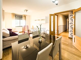 Location Appartement  Paseo de los navegantes. Piso amplio y luminoso en edificio seminuevo con piscina y garaj