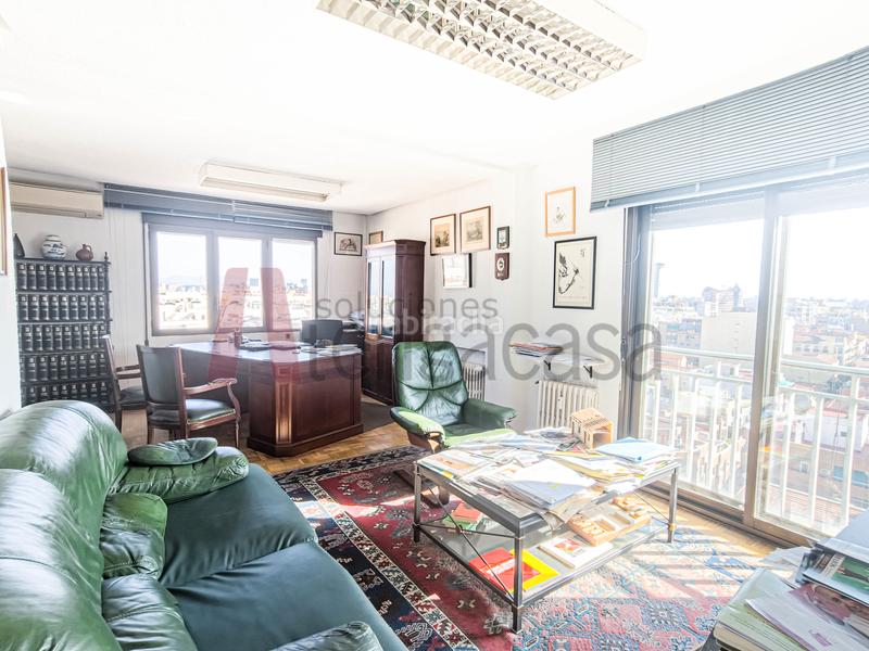 Foto 10ef5f9e-17fd-461b-8298-e508c4e91331. Piso exclusivo piso en última planta con vistas únicas a la sierra y bernabéu, en francisco silvela en Madrid