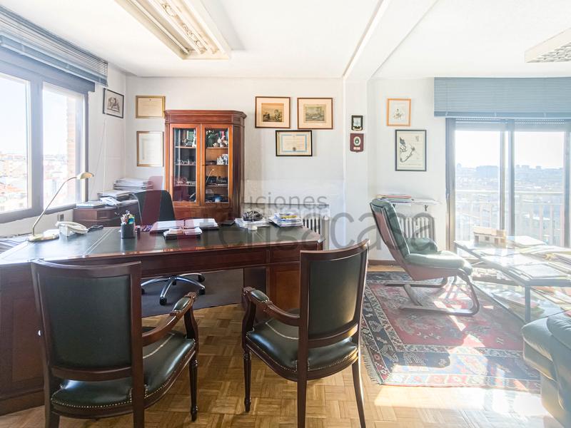 Foto 708eb549-4e62-473d-899e-d994fdac2ee8. Piso exclusivo piso en última planta con vistas únicas a la sierra y bernabéu, en francisco silvela en Madrid