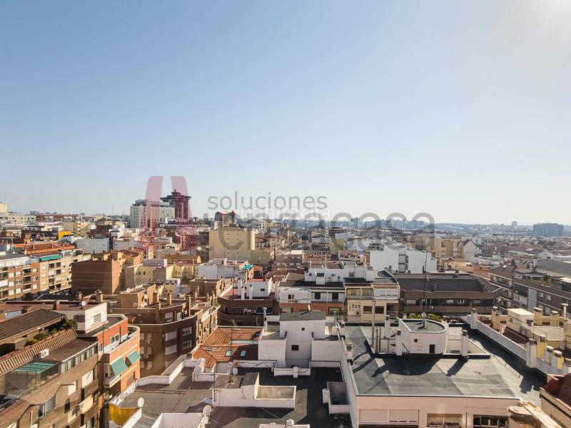 Foto c4bdc5d2-d21e-47c4-9086-430dc6e05200. Piso exclusivo piso en última planta con vistas únicas a la sierra y bernabéu, en francisco silvela en Madrid