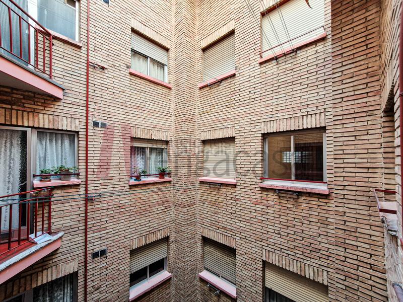 Foto 00da8401-4919-4184-8adb-22ffe4471877. Piso  amplio, bien ubicado y con terraza: ¡ven a conocerlo! en Madrid