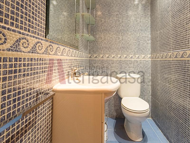 Foto 69a2e229-d5b9-484f-bc00-e8f29f30fd09. Piso  amplio, bien ubicado y con terraza: ¡ven a conocerlo! en Madrid