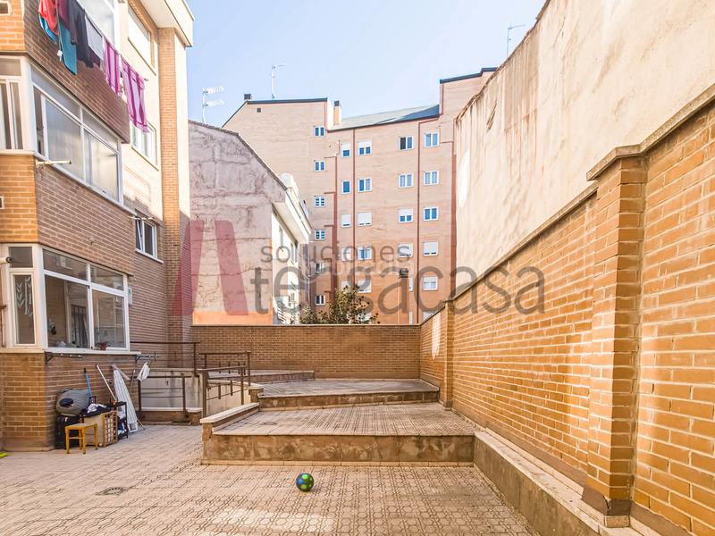 Foto 059f8481-dc14-4eec-b03c-6f666461287a. Apartament amb calefacció aparcament a Guindalera Madrid