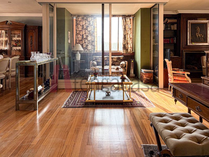 Piso exclusiva vivienda de lujo en arturo soria con piscina y dos plazas de garaje incluidas en el precio en Madrid - Imagen 4