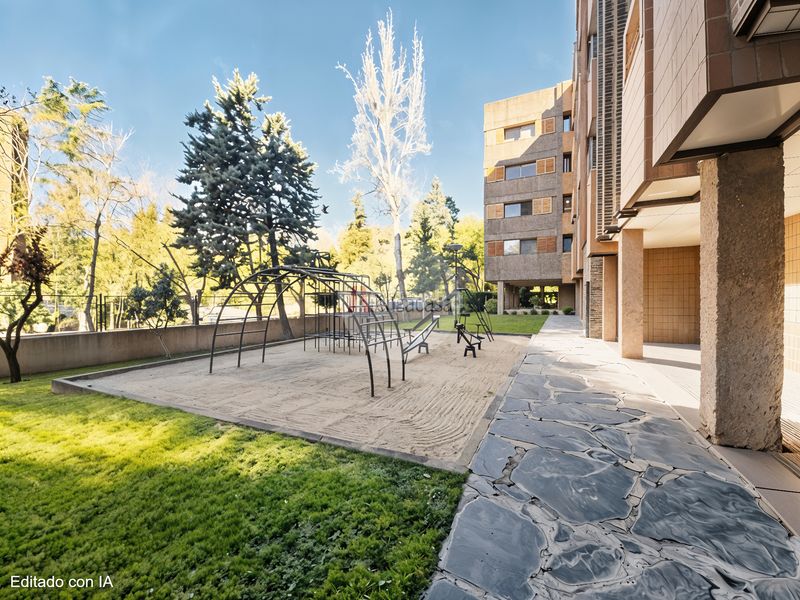 Piso exclusiva vivienda de lujo en arturo soria con piscina y dos plazas de garaje incluidas en el precio en Madrid - Imagen 57