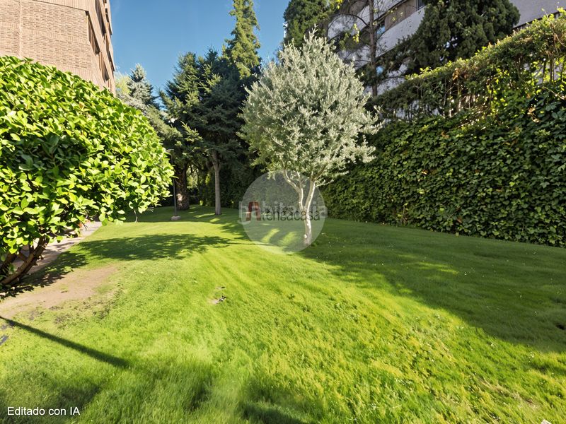 Piso exclusiva vivienda de lujo en arturo soria en Madrid - Imagen 59