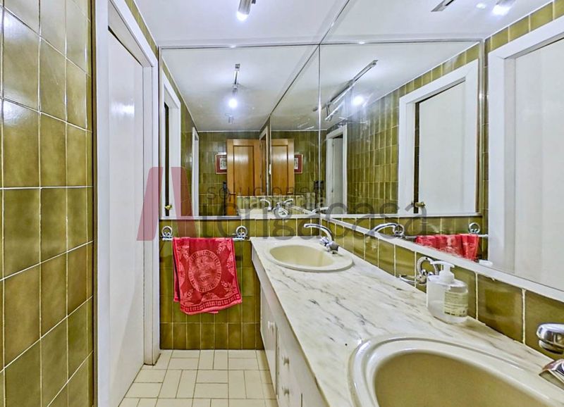 Piso exclusiva vivienda de lujo en arturo soria en Madrid - Imagen 31