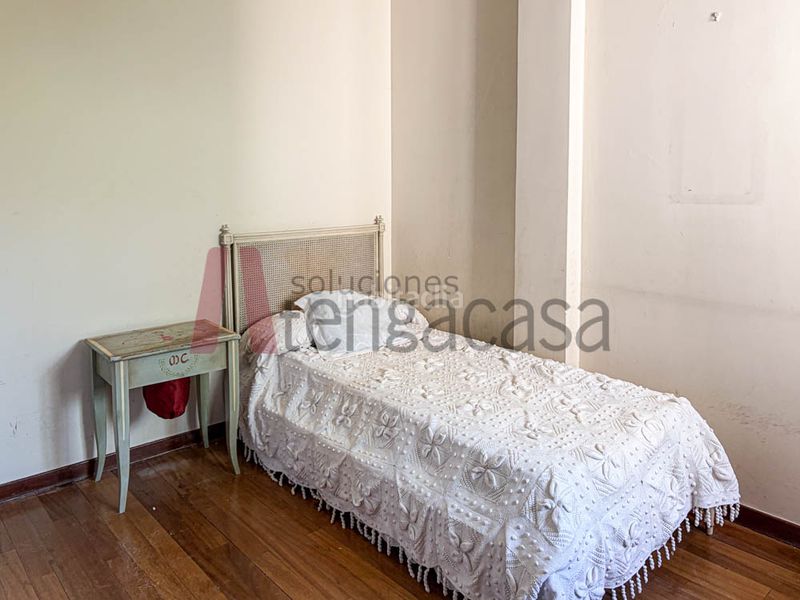 Piso exclusiva vivienda de lujo en arturo soria en Madrid - Imagen 46