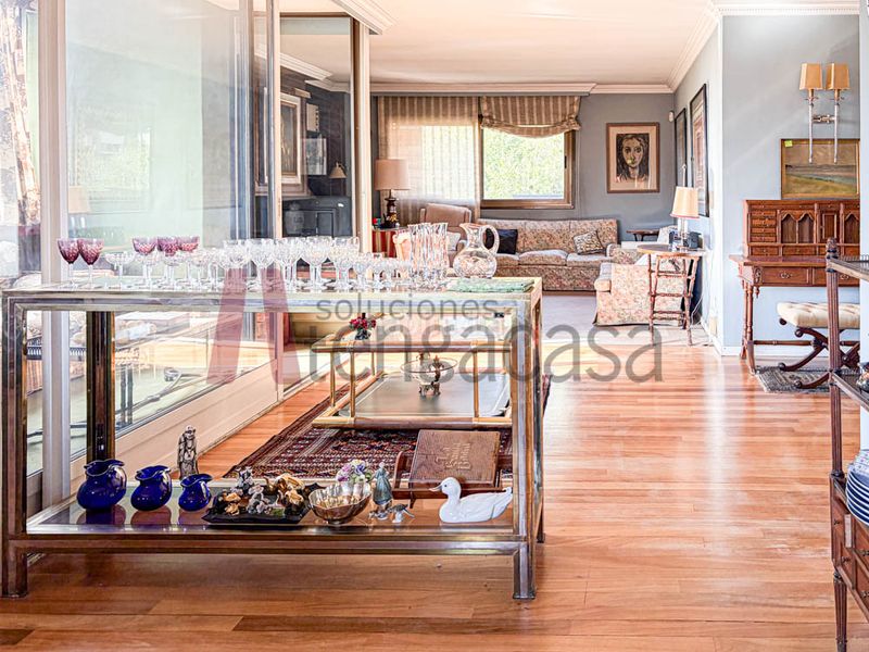 Piso exclusiva vivienda de lujo en arturo soria en Madrid - Imagen 8