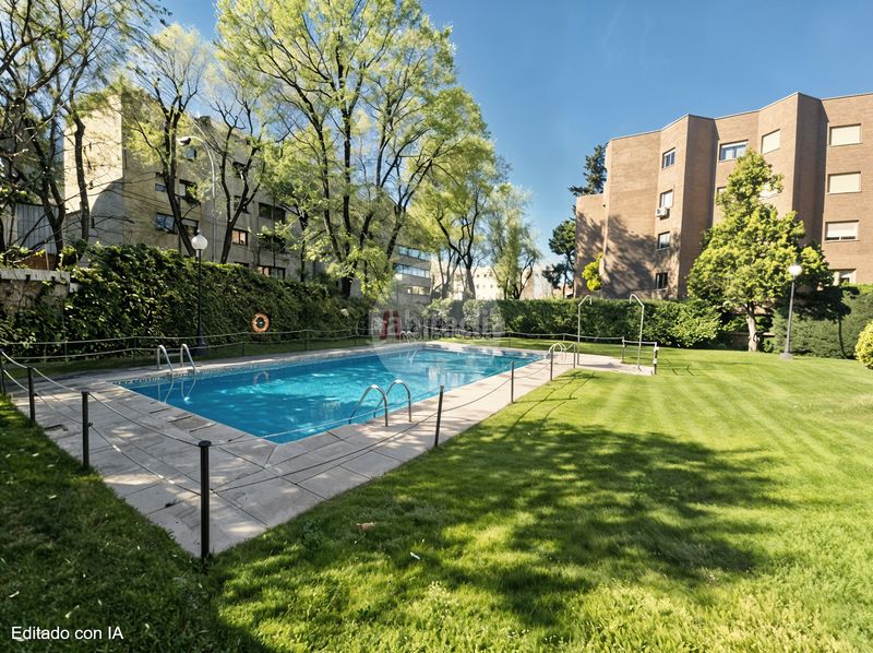 Piso exclusiva vivienda de lujo en arturo soria en Madrid