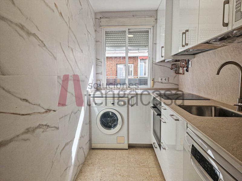 Foto a5be4d43-6150-4215-9abc-b8ee386639fb. Lloguer pis amb calefacció aparcament a Quintana Madrid