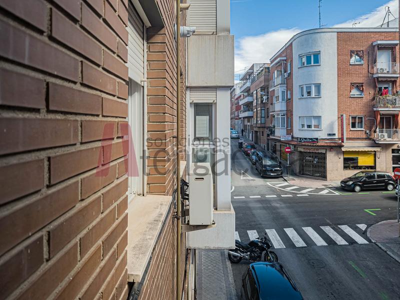 Foto 090198eb-a1d4-4706-9da2-aa25b19c39b5. Location appartement avec chauffage parking dans Quintana Madrid