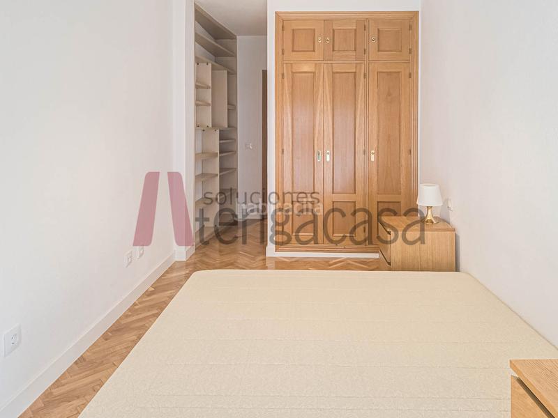 Foto 122b17e8-912c-46cf-a9d0-da96bb1ee42b. Location appartement avec chauffage parking dans Quintana Madrid