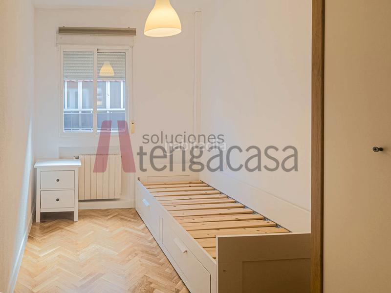 Foto 96a9ba64-52df-465f-a050-e347b1bfe64a. Miete etagenwohnung mit heizung parking in Quintana Madrid