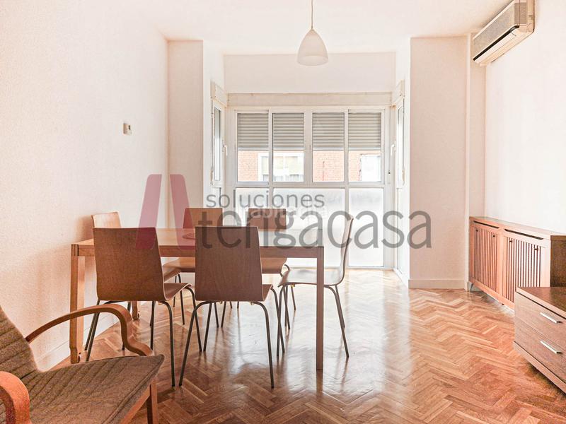 Foto e97b5657-e4ea-45b5-80bb-fb951aed6347. Miete etagenwohnung mit heizung parking in Quintana Madrid
