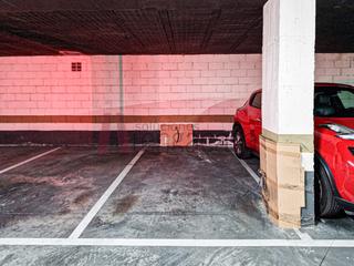 Miete Autoparkplatz in Calle de eraso 3. Plaza de garaje en alquiler en salamanca - guindalera