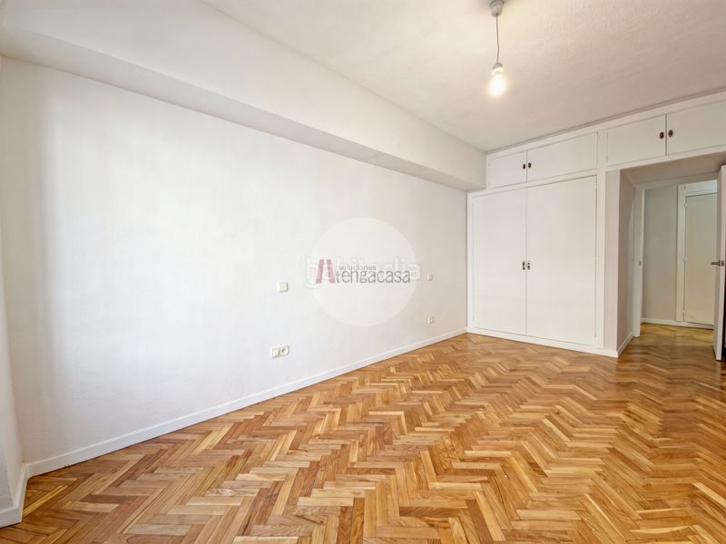 Piso se vende fantástico piso reformado y muy luminoso en Guindalera en Madrid - Imagen 15