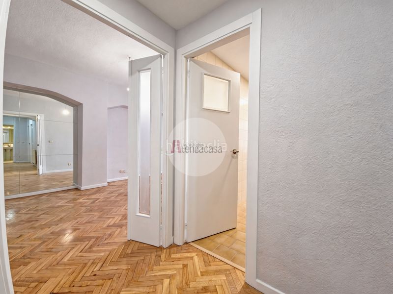 Piso se vende fantástico piso reformado y muy luminoso en Guindalera en Madrid - Imagen 22