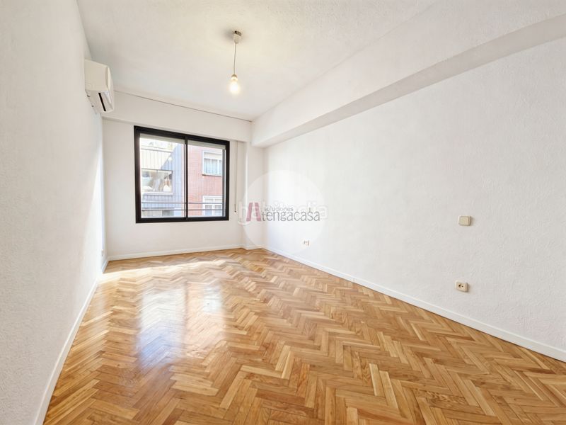 Piso se vende fantástico piso reformado y muy luminoso en Guindalera en Madrid - Imagen 14