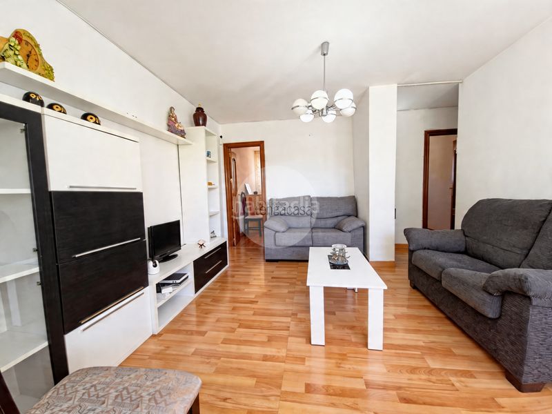 Piso vivienda exterior en venta en Arcos (metro avenida de guadalajara) en Madrid