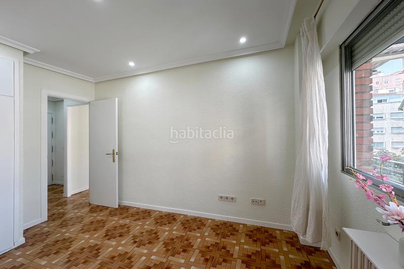 Foto 8896c6f5-5037-4dd8-8e04-6f17cdc69922. Miete appartement mit heizung in Guindalera Madrid