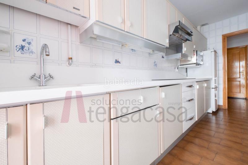 Foto e7feb139-76ab-41b0-aef6-7785dc8748f9. Alquiler piso estupenda vivienda con terraza y a pasos de diego de leon. en Madrid