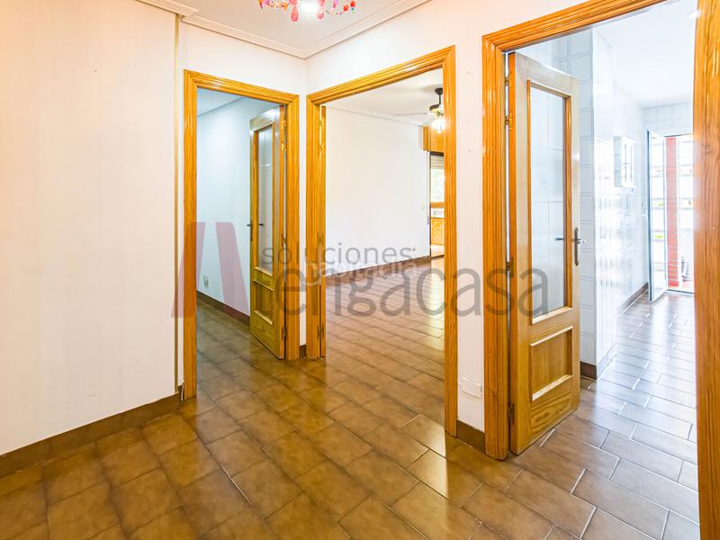 Foto 0c13e6bd-9d14-42e5-971a-cf954262cc69. Miete etagenwohnung mit heizung in Guindalera Madrid