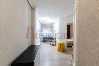 Affitto Piccolo appartamento  Calle de méjico. Apartamento en alquiler en guindalera