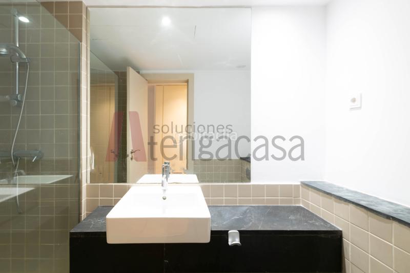 Foto 1511ce4b-1724-45e1-9db9-058e711eef4a. Rent studio with heating in Universidad-Malasaña Madrid