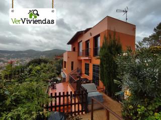 Casa a Calle germandat de sant sebastià 100. Maravillosa casa con piscina