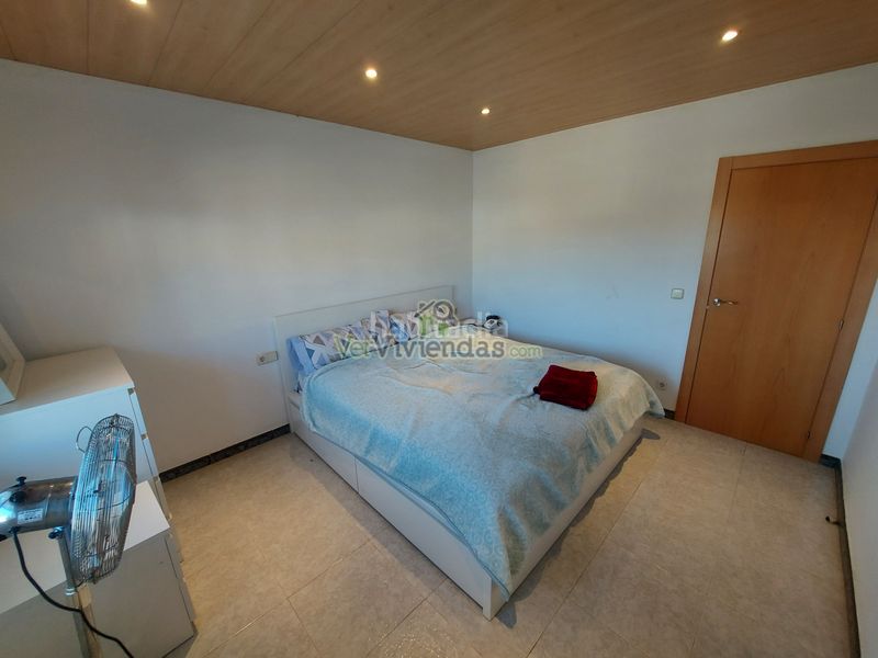 Foto 4bd8a480-2e92-420b-b0c7-a407eb8413c5. Haus mit heizung parking pool in Santa Coloma de Cervelló