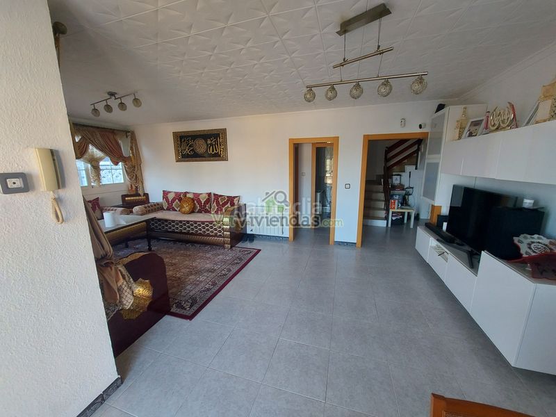 Foto e452e4da-9b66-4a8f-841b-234b8caa3d25. Haus mit heizung parking pool in Santa Coloma de Cervelló