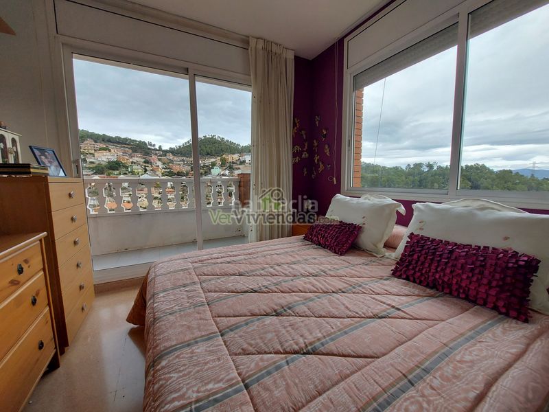 Foto 3d526738-d45b-46cf-b921-3eb36473f873. Haus in carrer de la ginesta 28 in Santa Coloma de Cervelló