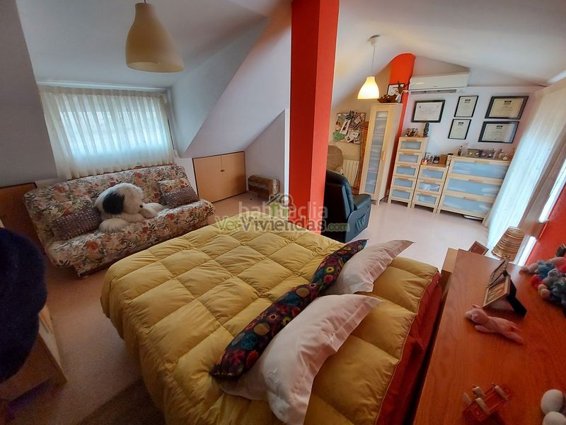 Foto cf2ba5fd-5540-4b65-8616-4b31359d90e5. Haus in carrer de la ginesta 28 in Santa Coloma de Cervelló