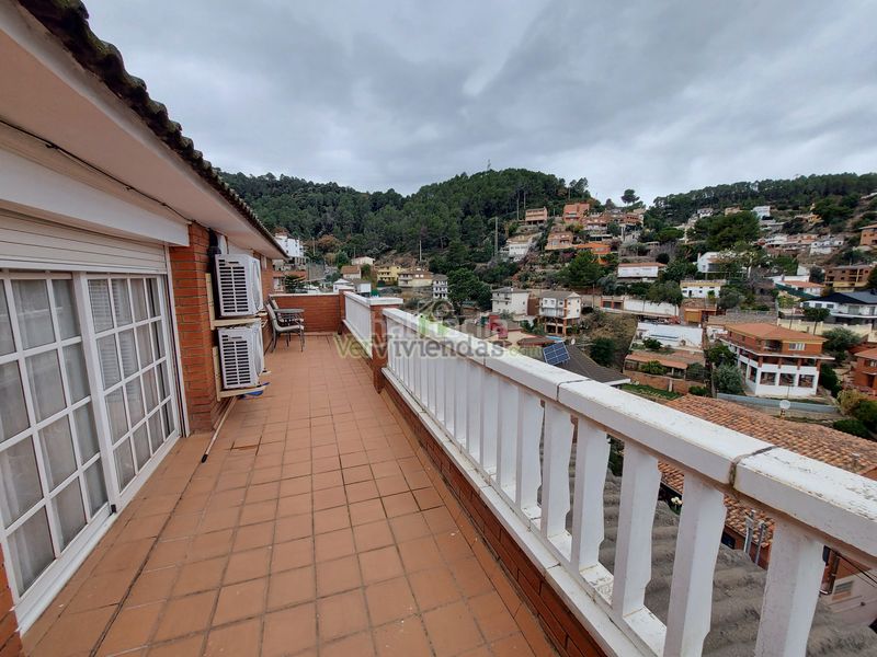 Foto ede4ffac-443c-4ab5-82e9-b470f90f16f6. Haus in carrer de la ginesta 28 in Santa Coloma de Cervelló