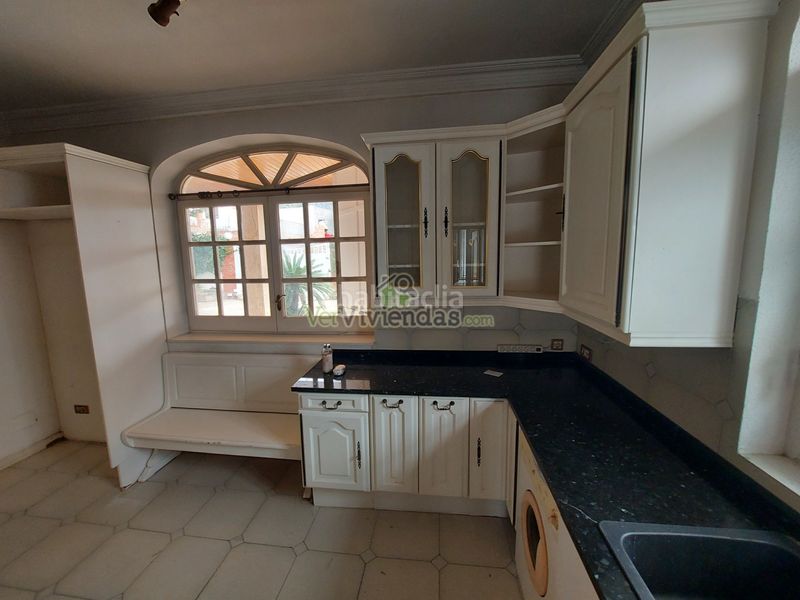 Foto 4ffa8dfe-ced4-49e0-a508-bd2e61e3f119. Haus in n/a in Santa Coloma de Cervelló