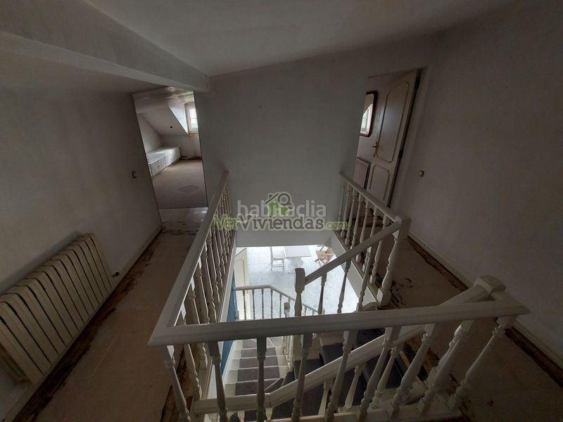 Foto e1b033a3-9b6b-4517-a218-ff63bbc805a4. Haus in n/a in Santa Coloma de Cervelló