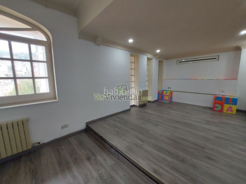 Foto ea5e6d91-4639-42a9-a53e-30ea14a4c2d2. Haus in n/a in Santa Coloma de Cervelló