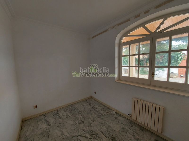 Foto ee678224-0d3f-49c9-8885-e407b02aae93. Haus in n/a in Santa Coloma de Cervelló