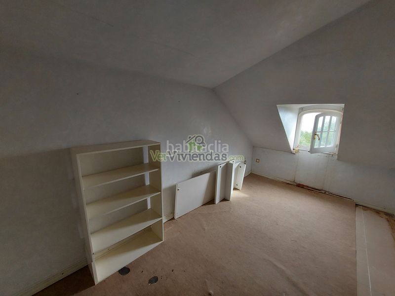 Foto f91b4568-3845-4de1-9de9-2d3360eb702b. Haus in n/a in Santa Coloma de Cervelló