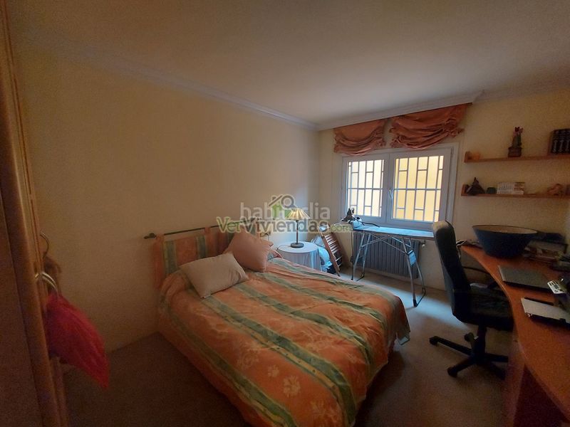 Foto a6c13264-02b0-4715-b0aa-92ad5c2e2cb0. Casa a n/a a Torrelles de Llobregat