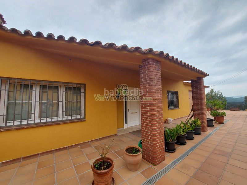 Foto cb68cdc3-fce6-4472-8080-c16772b7183d. Casa a n/a a Torrelles de Llobregat