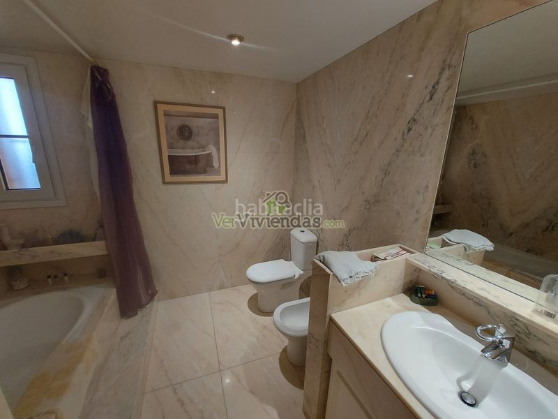 Foto f3884536-81b0-4827-b3aa-2918bc0667de. Casa a n/a a Torrelles de Llobregat