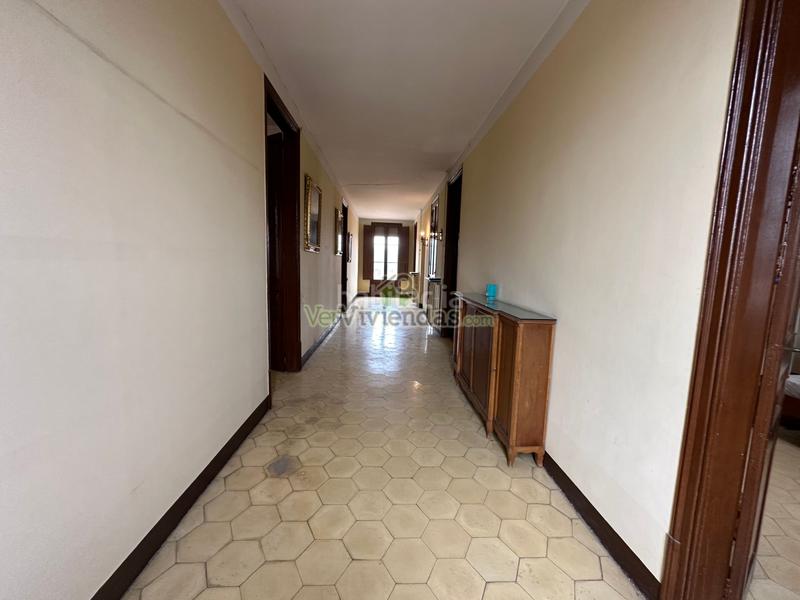 Foto 35287a85-77a3-4074-aeb2-51bfbeb3bb44. Haus in n/a in Papiol (El)