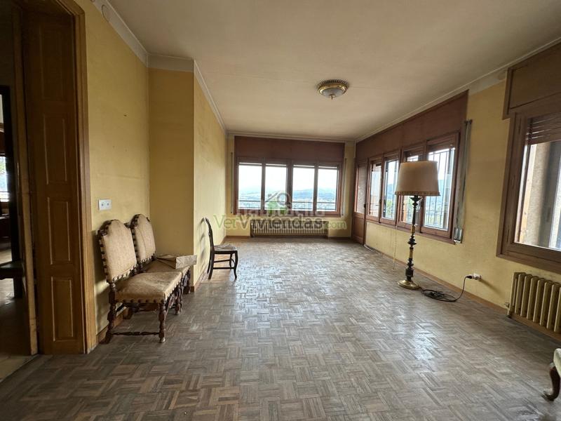 Foto e4ecb6e5-4668-444a-9e50-0eef2b58d4b1. Haus in n/a in Papiol (El)