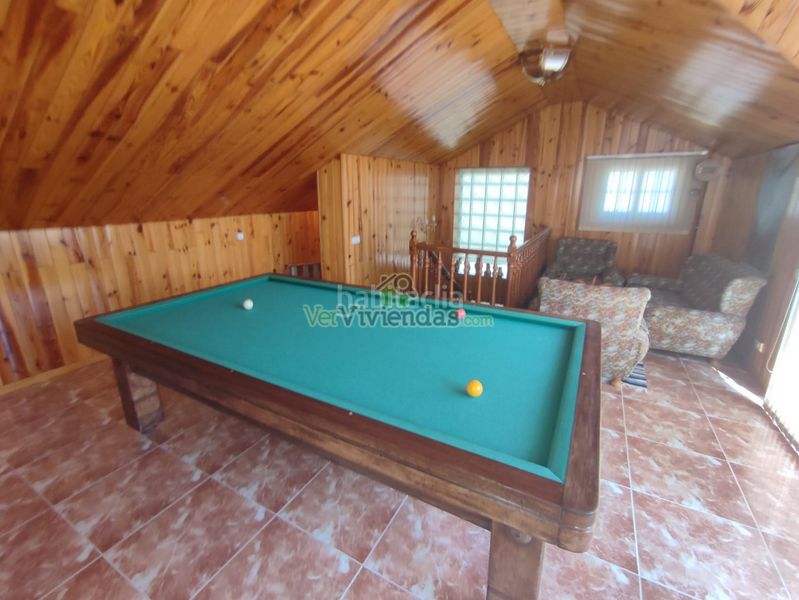 Foto 75c3861c-b73c-4493-9484-ff2fb5bce866. Chalet en n-340 329 espectacular casa con piscina en Vallirana