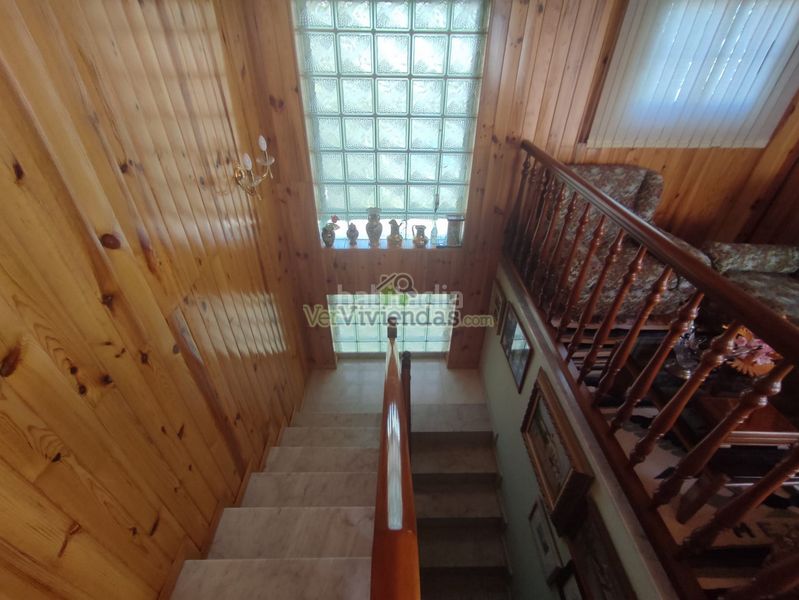 Foto 9acfa512-9924-4607-bff5-7b7ae566fe11. Chalet en n-340 329 espectacular casa con piscina en Vallirana