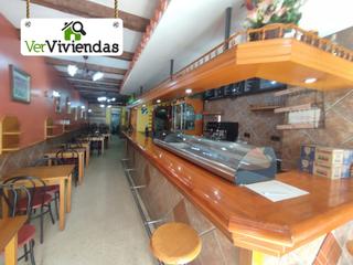 Local commercial à Carrer joaquim mensa 50. Precioso local en cervelló