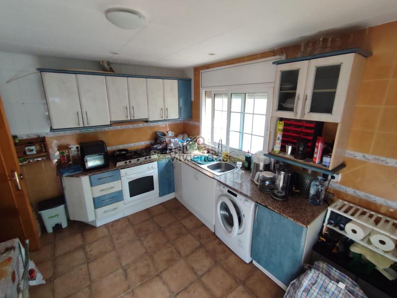 Foto 24a5f4c4-1d74-441f-b18a-894e20aba3e1. Casa a carrer major 333 a Vallirana